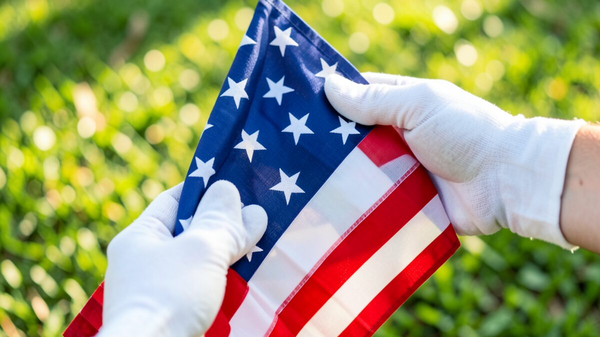 American flag folding rules
