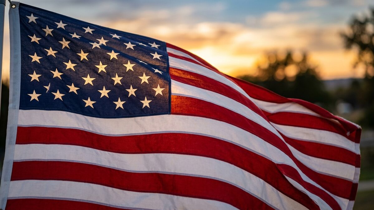 United States flag colors symbolism