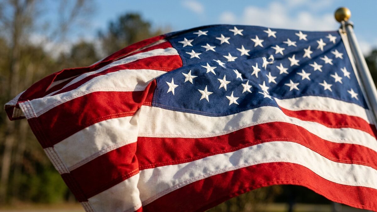 American flag colors symbolism